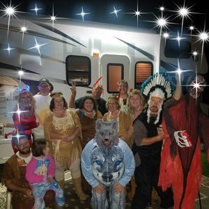 Meet your Posher, Suzanne